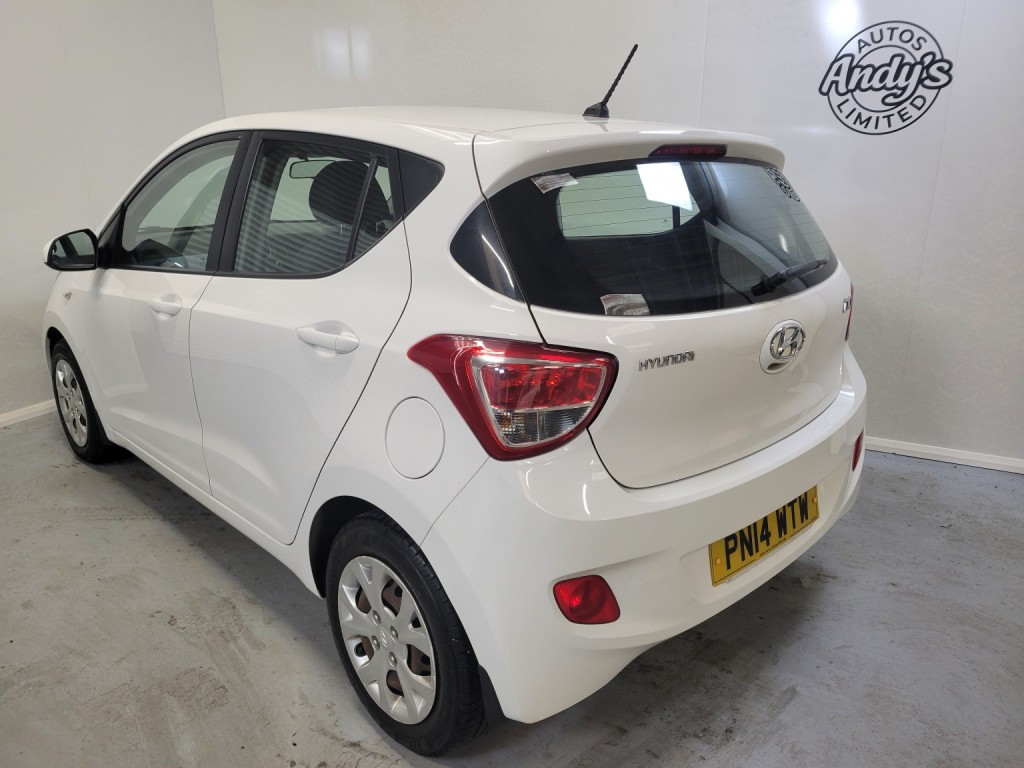 HYUNDAI I10