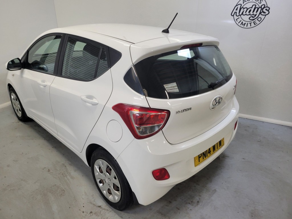HYUNDAI I10