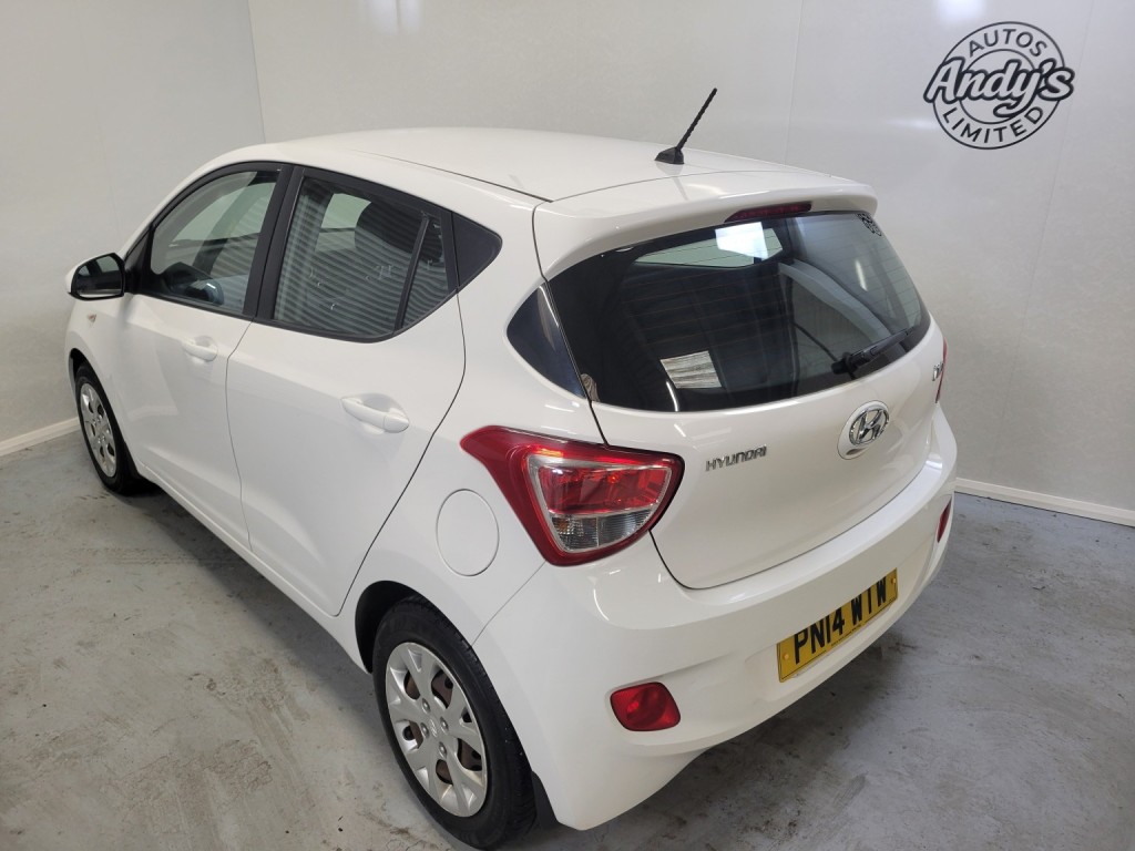 HYUNDAI I10