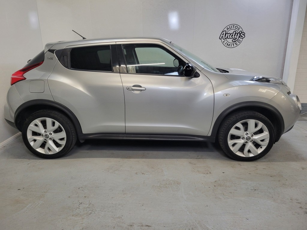 NISSAN JUKE