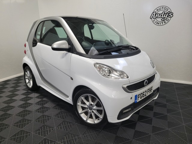 SMART FORTWO 1.0 MHD Passion