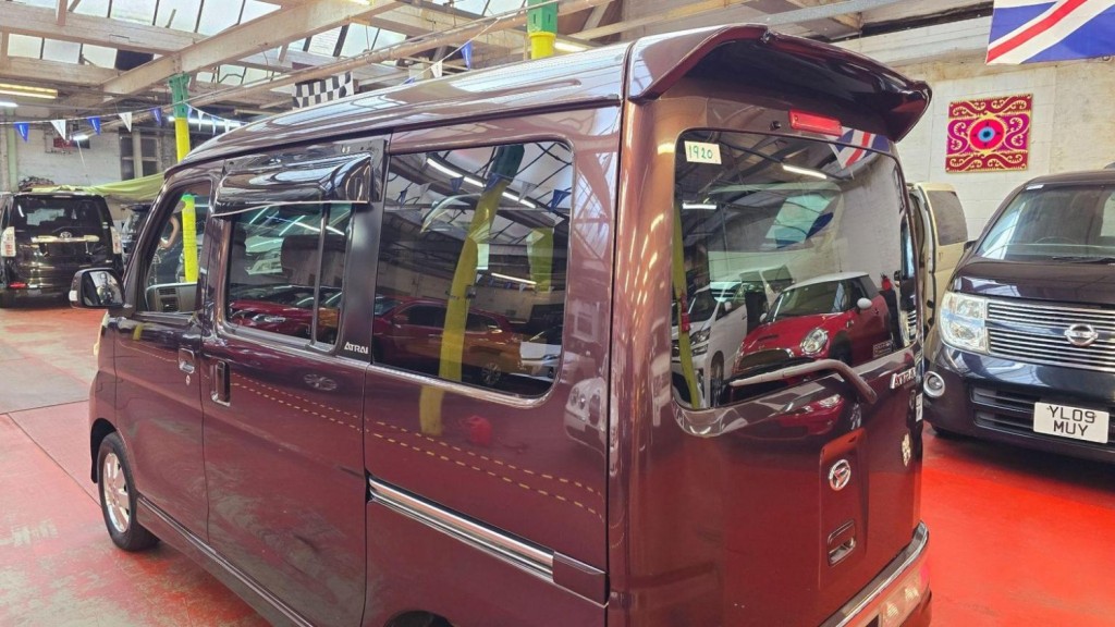 DAIHATSU ATRAI