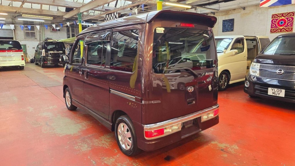DAIHATSU ATRAI
