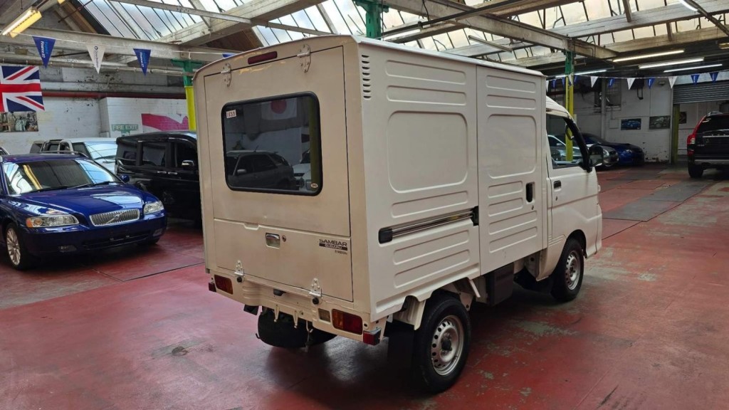 SUBARU SAMBAR