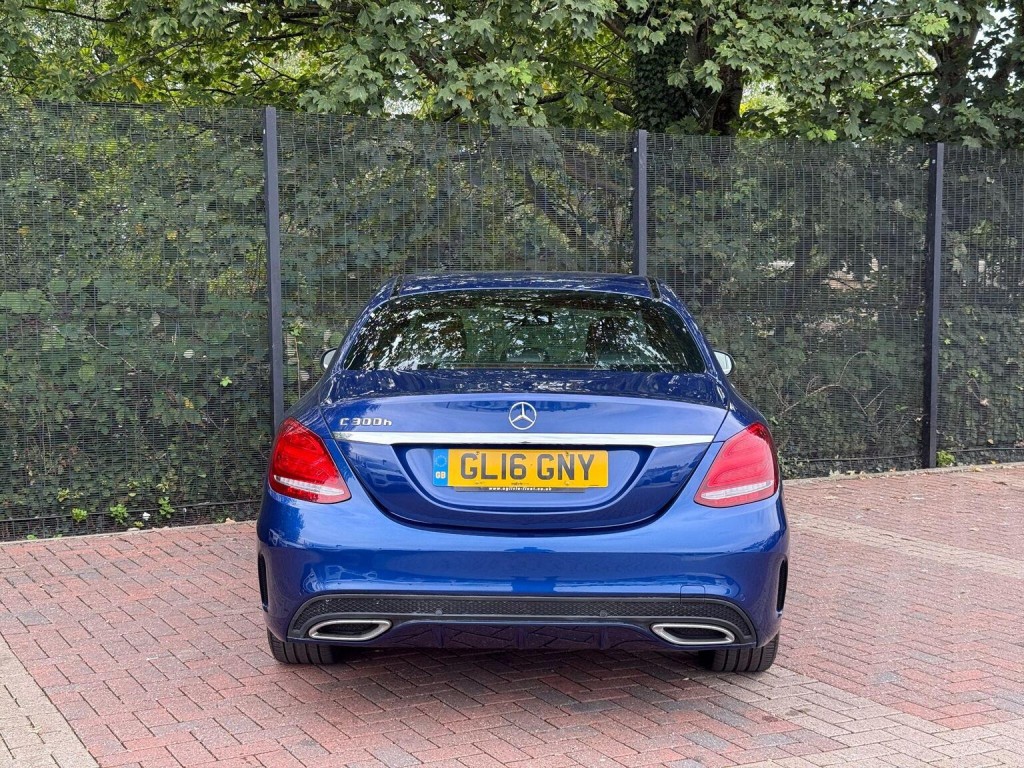 MERCEDES-BENZ C CLASS