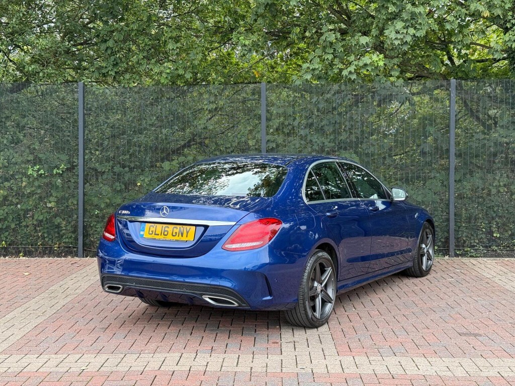 MERCEDES-BENZ C CLASS