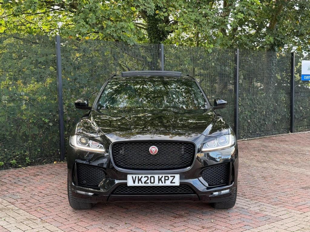 JAGUAR F-PACE