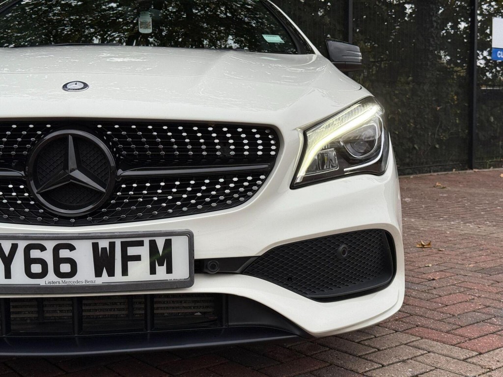 MERCEDES-BENZ CLA