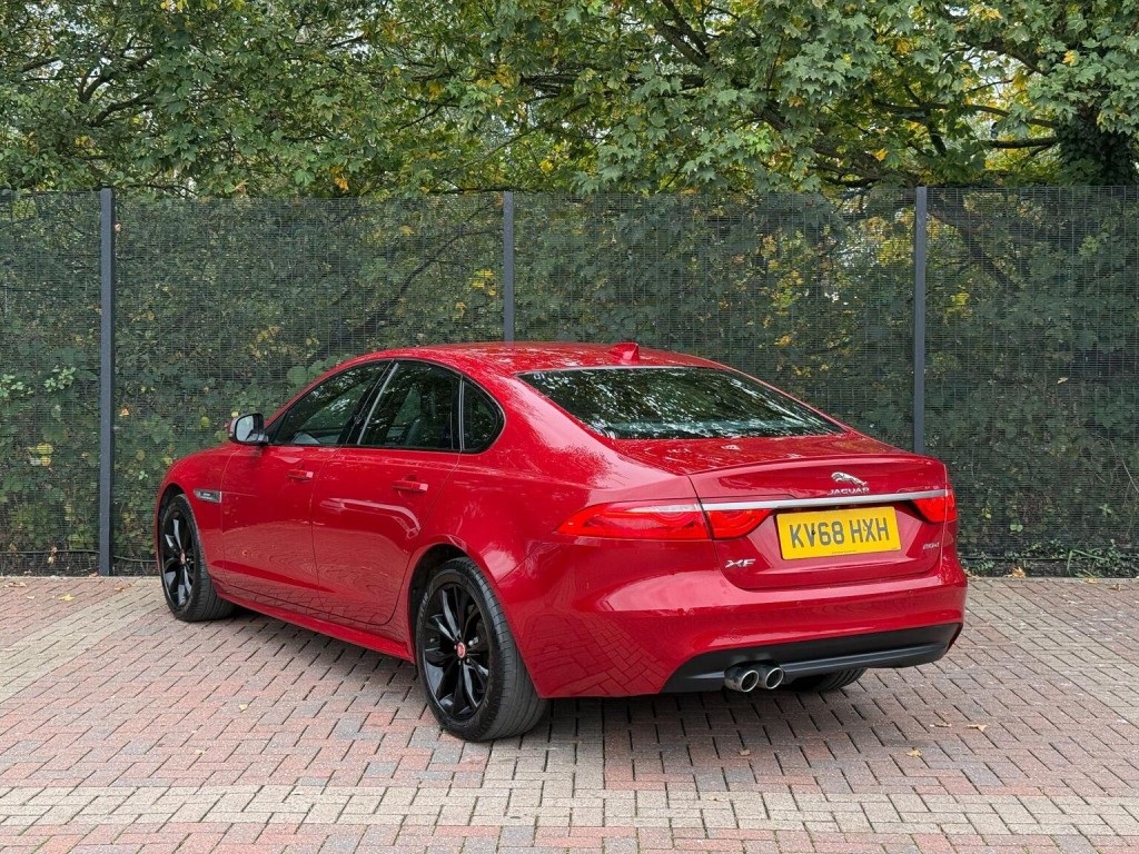 JAGUAR XF