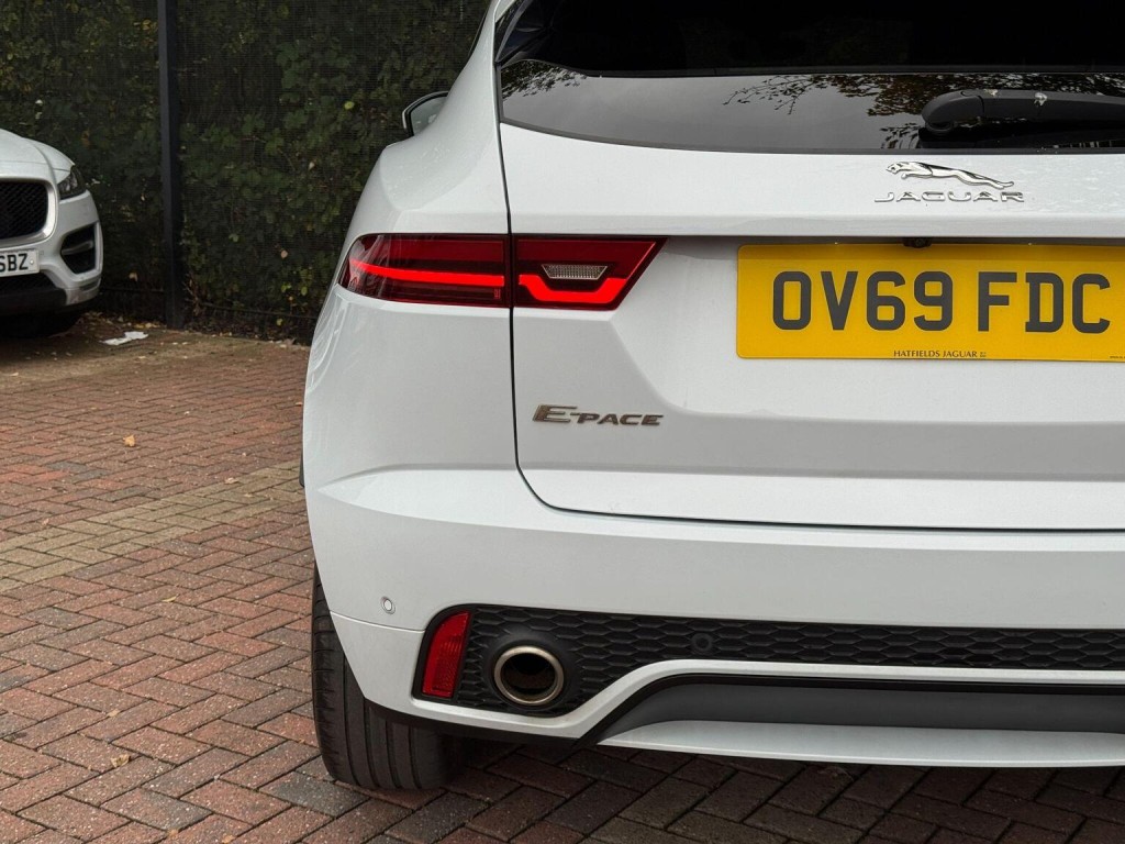 JAGUAR E-PACE