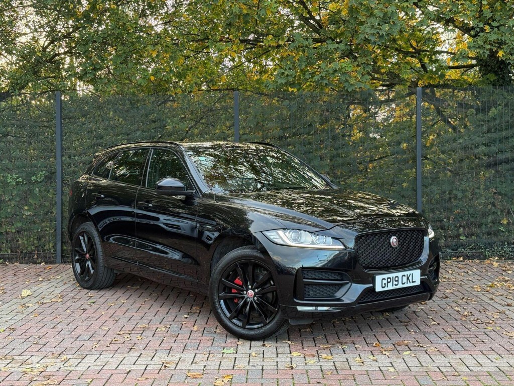 JAGUAR F-PACE