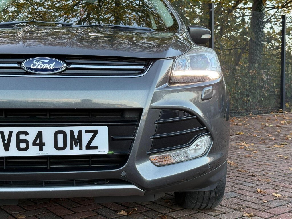FORD KUGA