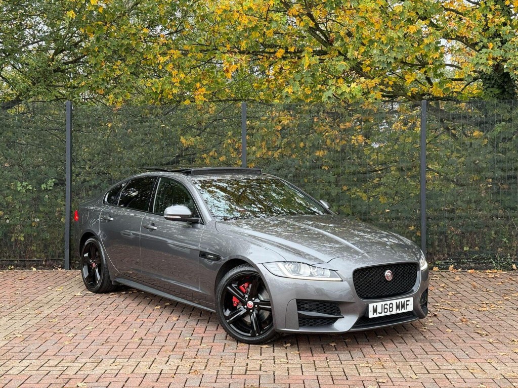 JAGUAR XF
