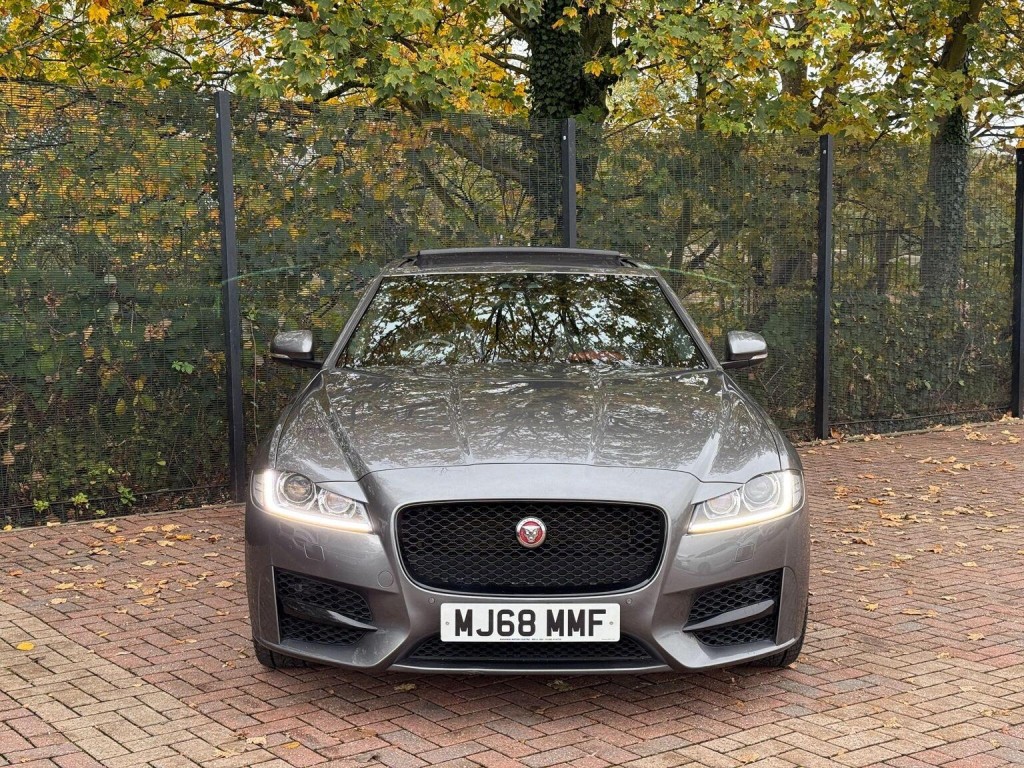 JAGUAR XF