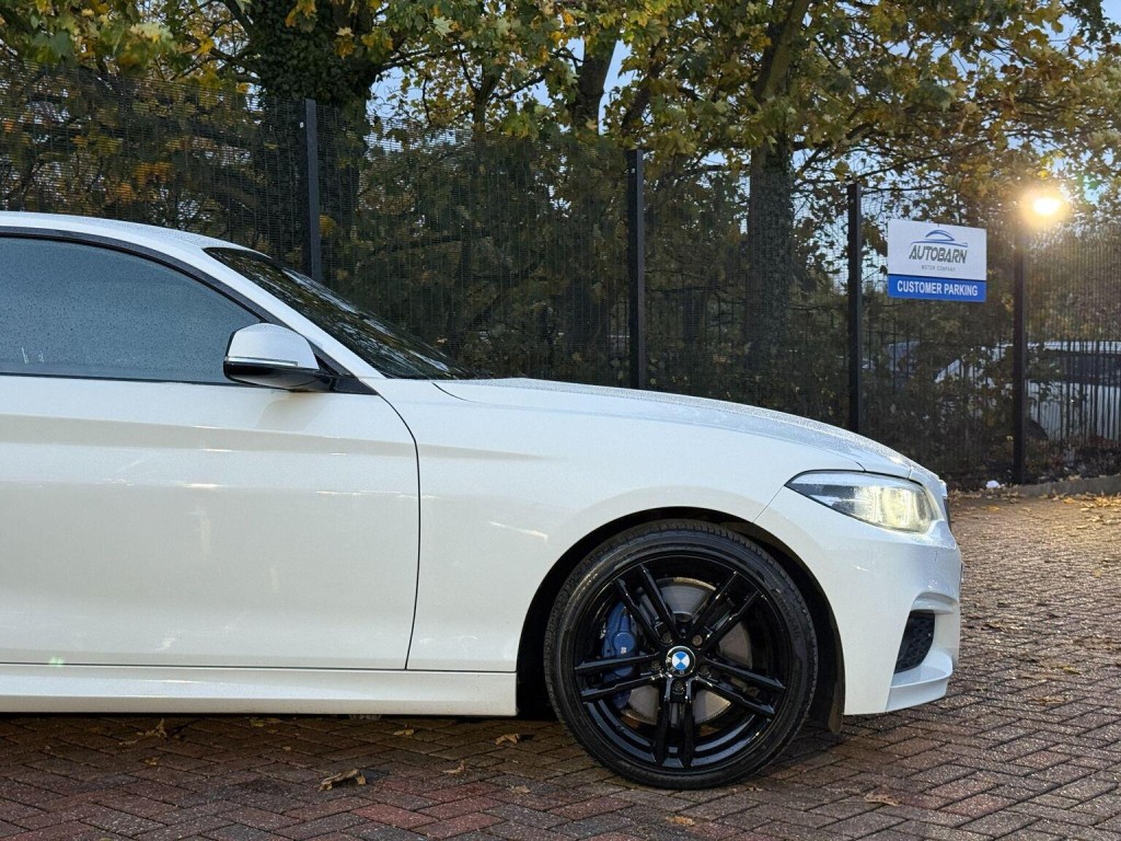 BMW 2 SERIES