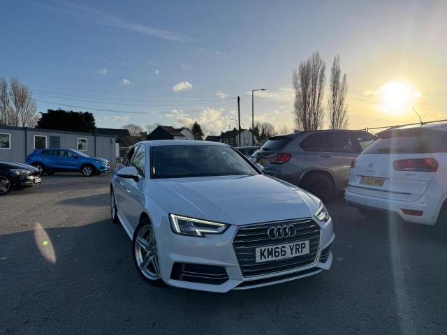 AUDI A4 2.0 TDI ultra S line S Tronic Euro 6 (s/s) 4dr