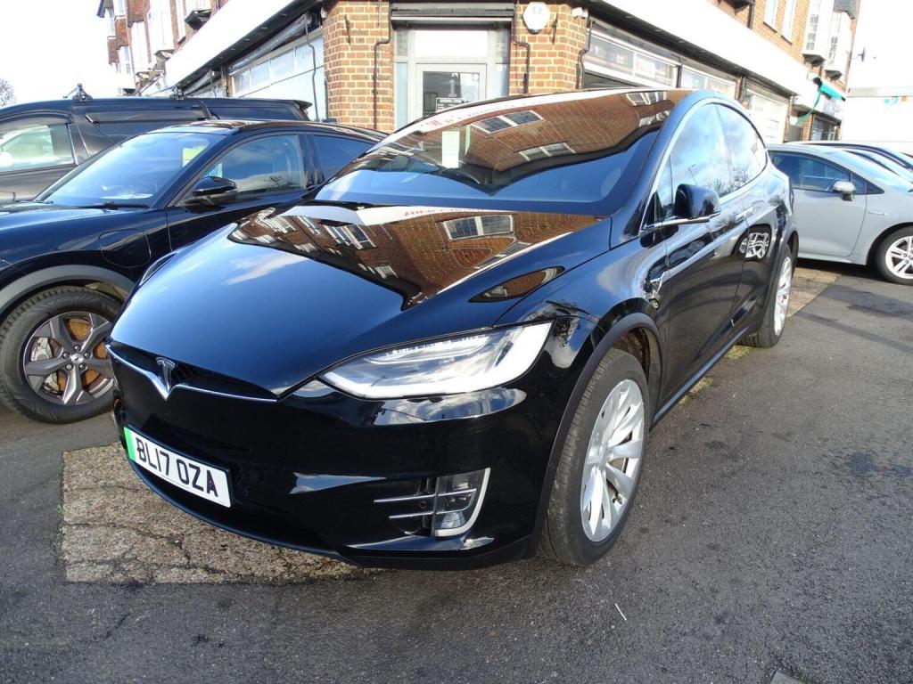 TESLA MODEL X