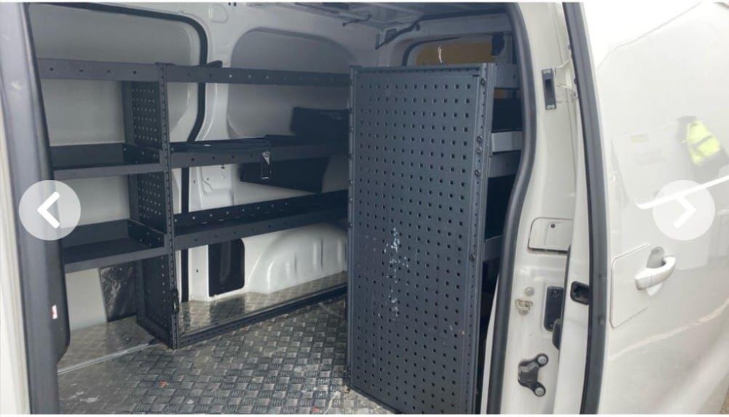 VAUXHALL VIVARO ELECTRIC