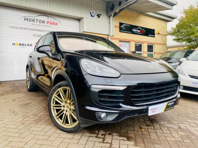 PORSCHE CAYENNE